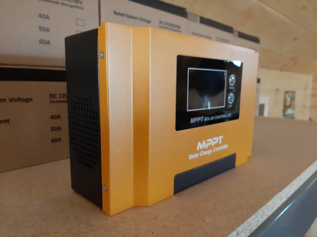 Solar LCD 60 with Display Charge Controller Amp MPPT