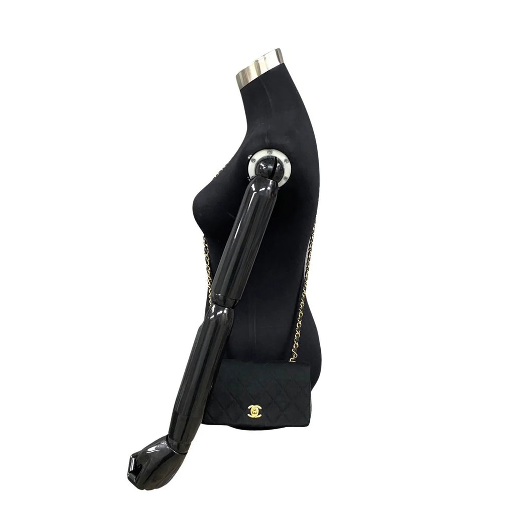 Chain Pre-Owned Flap 73960 Bag Matelasse Full Black CHANEL Lambskin Turnlock Cotton Shoulder (Good)