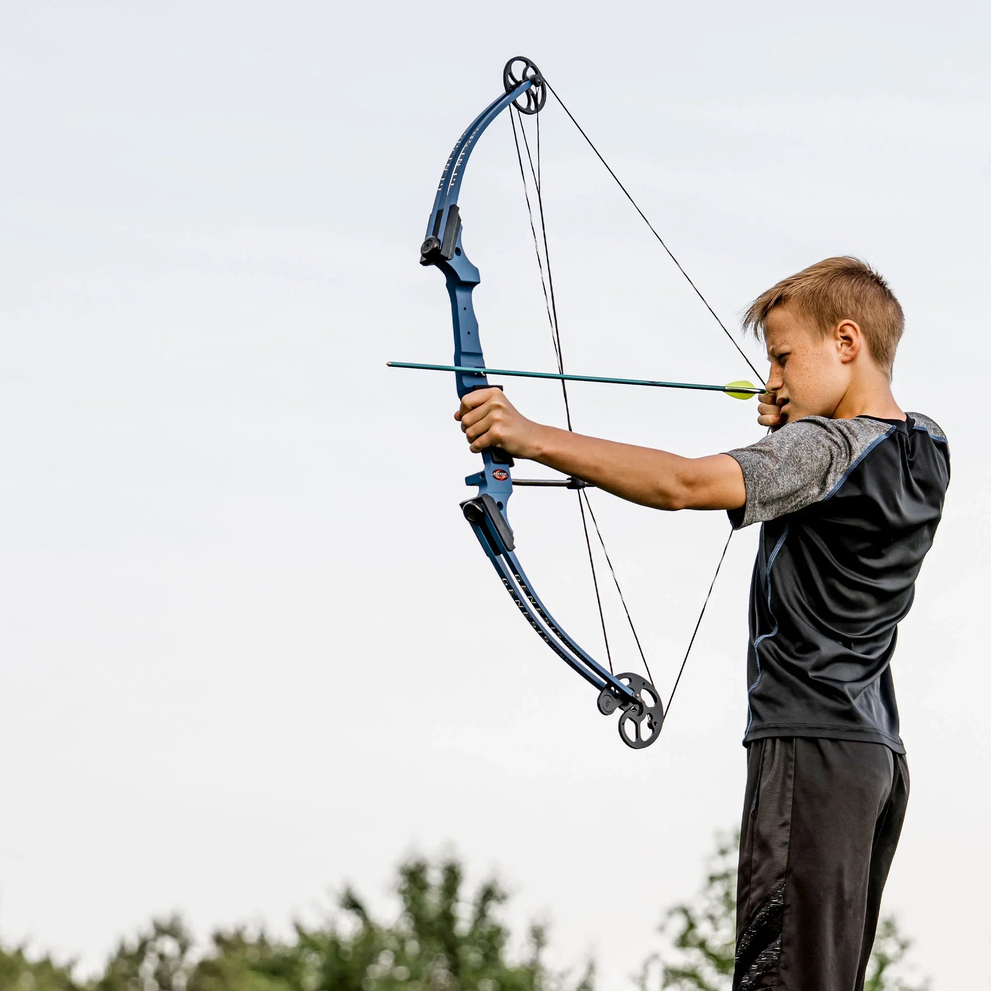 Carbon Bow Left Genesis Compound and Kit, Original Handed, Arrow