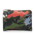 Bag Green Pre-Owned Canvas Leather (Good) Authenticated Valentino Camouflage Unisex Clutch WristletBag Fabric and