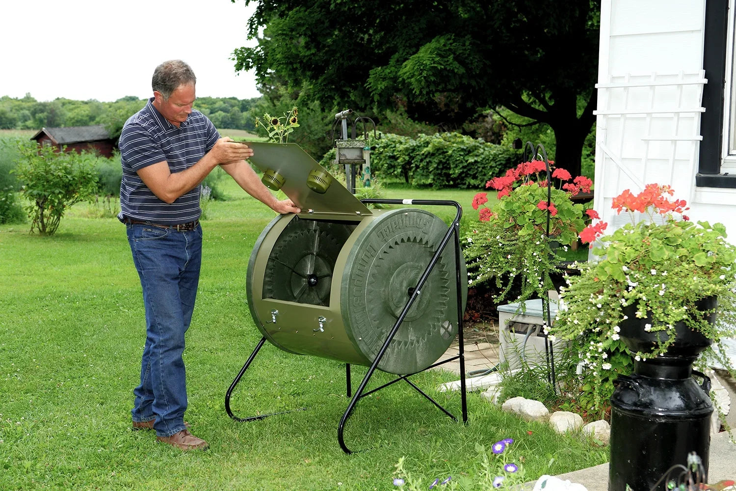 Per Cost Easy-to-Empty ComposTumbler Compact - Mantis and with Gallon Gallons, Sturdy Holds No durable, Low CT02001 Easy-to-Load 88 Bending