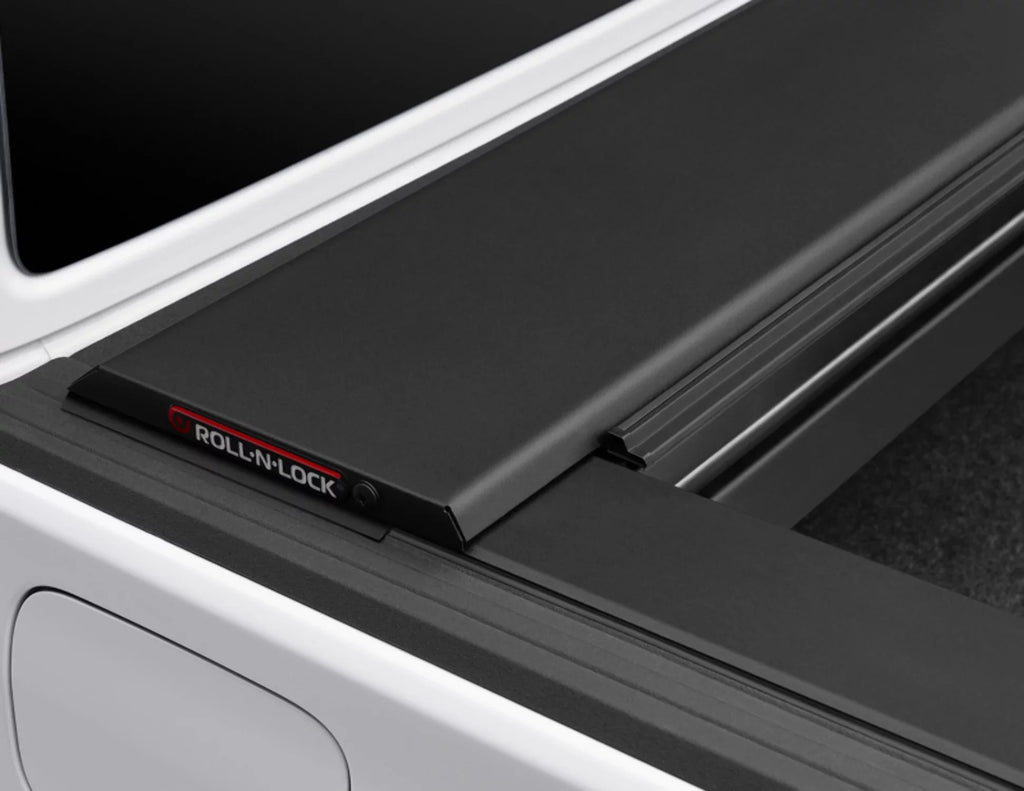 Bed 5' Retractable Rail M-Series (60") RealTruck LG496M System Tonneau w/o Select Roll-N-Lock Gladiator Bed Cover Truck | by Jeep 2020-2023 with Trail Compatible |