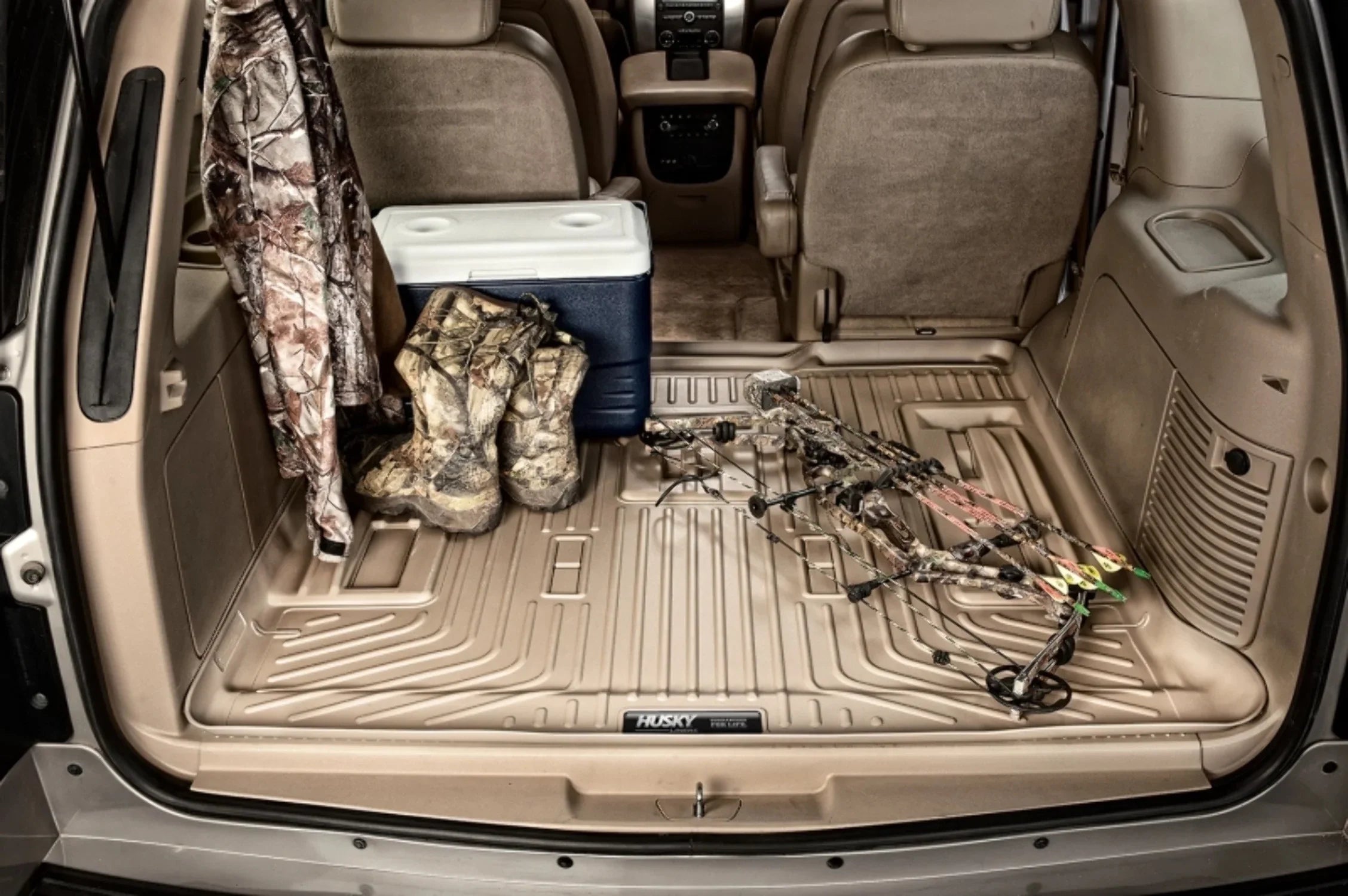 by Black Cargo Husky Compatible Ford Liner 07-12 RealTruck MKX Edge, with Lincoln Series Weatherbeater 07-15