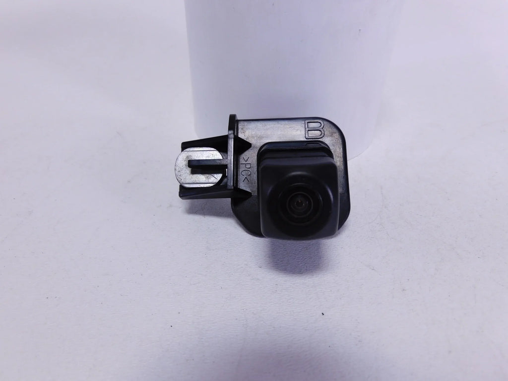 Camera 18 Backup View 19 C-HR (Good) LKQ OEM Pre-Owned Toyota Rear