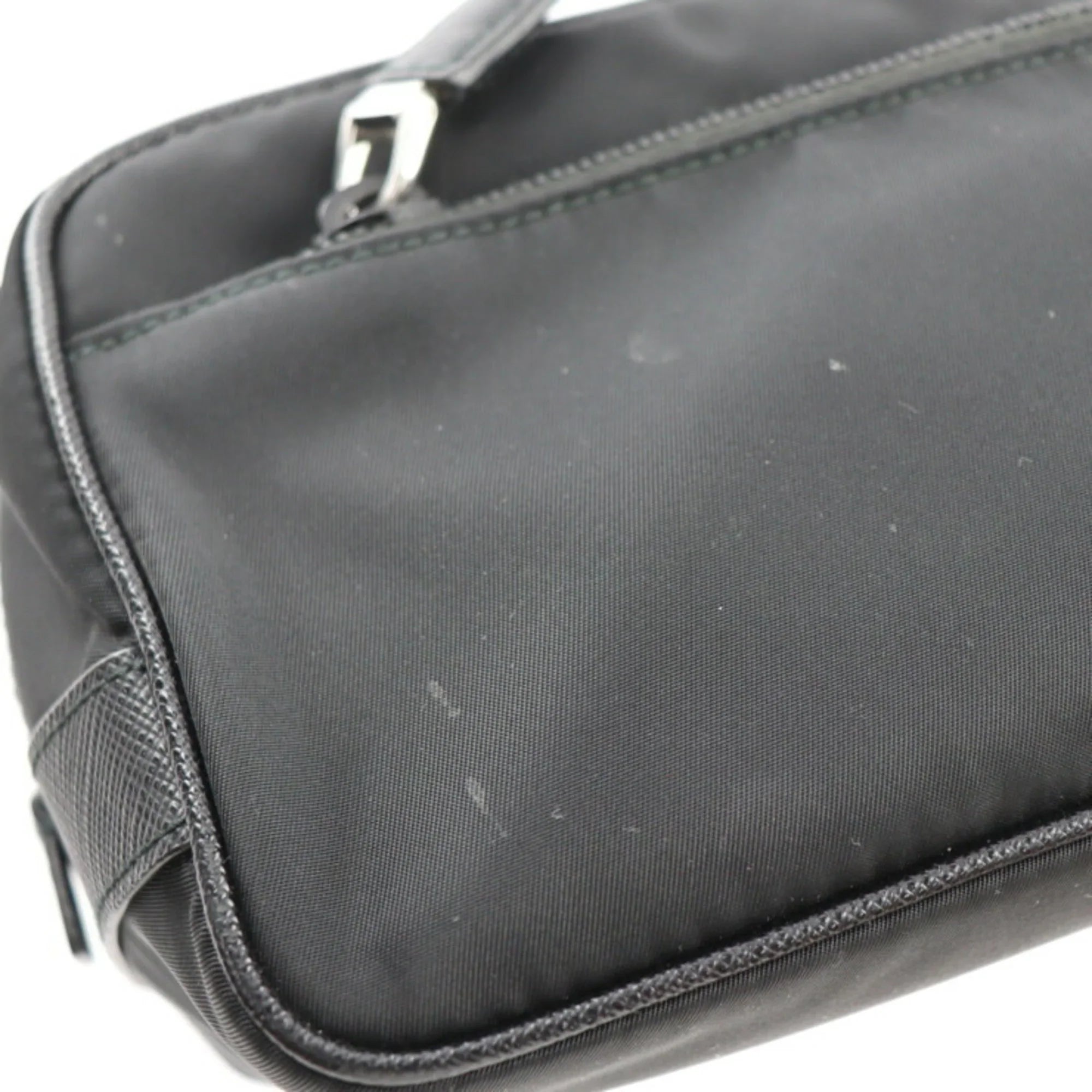 black (Good) handbag nylon PRADA Prada triangle bag hardware 2NA819 second Pre-Owned leather silver clutch logo