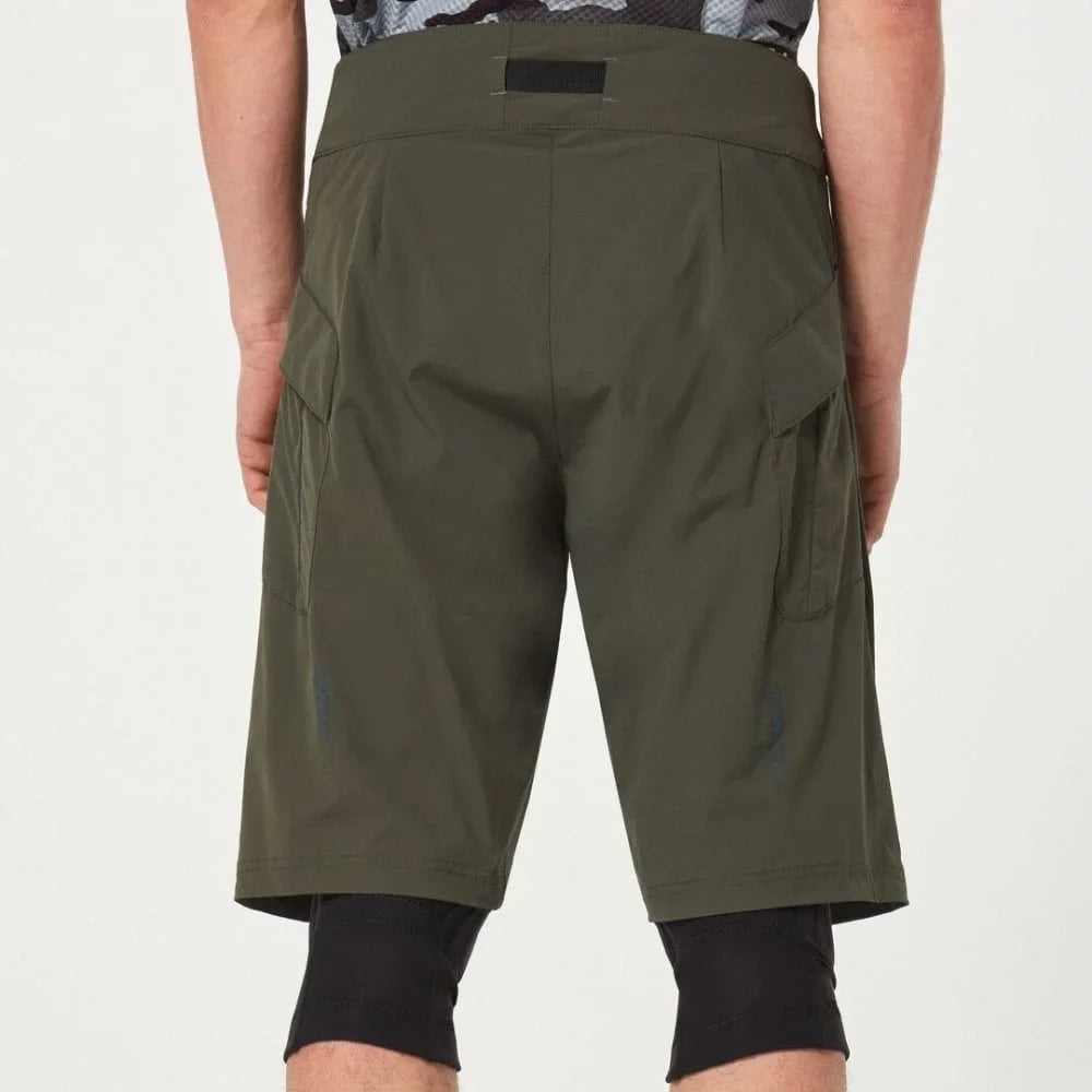 MTB BRUSH SHORT - SHORT NEW IN DARK 32 DROP Oakley