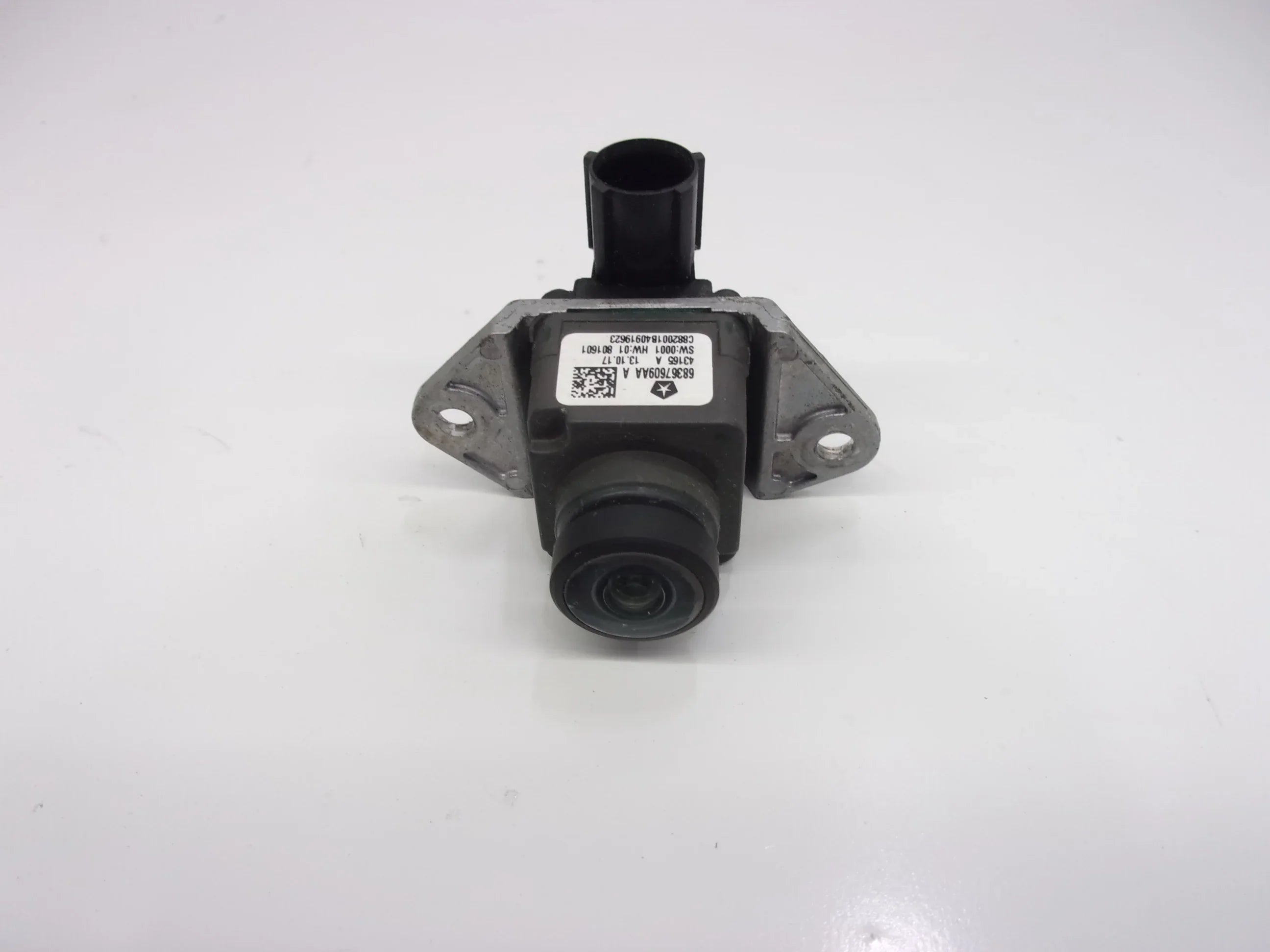 Pre-Owned Camera View OEM Cherokee (Good) 2017-2022 Jeep Backup Grand 68367609AA Rear