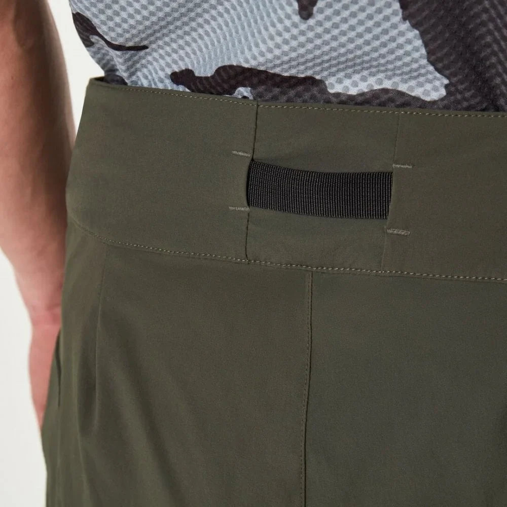 MTB BRUSH SHORT - SHORT NEW IN DARK 32 DROP Oakley