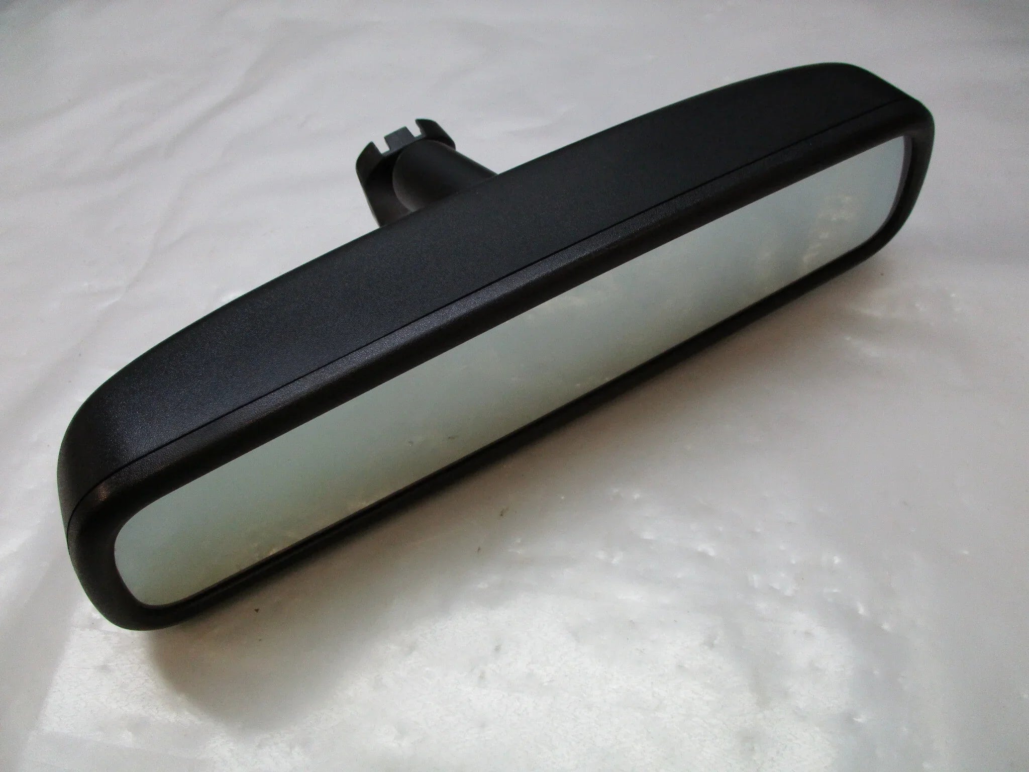 OEM View Pre-Owned Up GMC Mirror Express Back Camera Chevy Savana Rear w/ Display (Good)