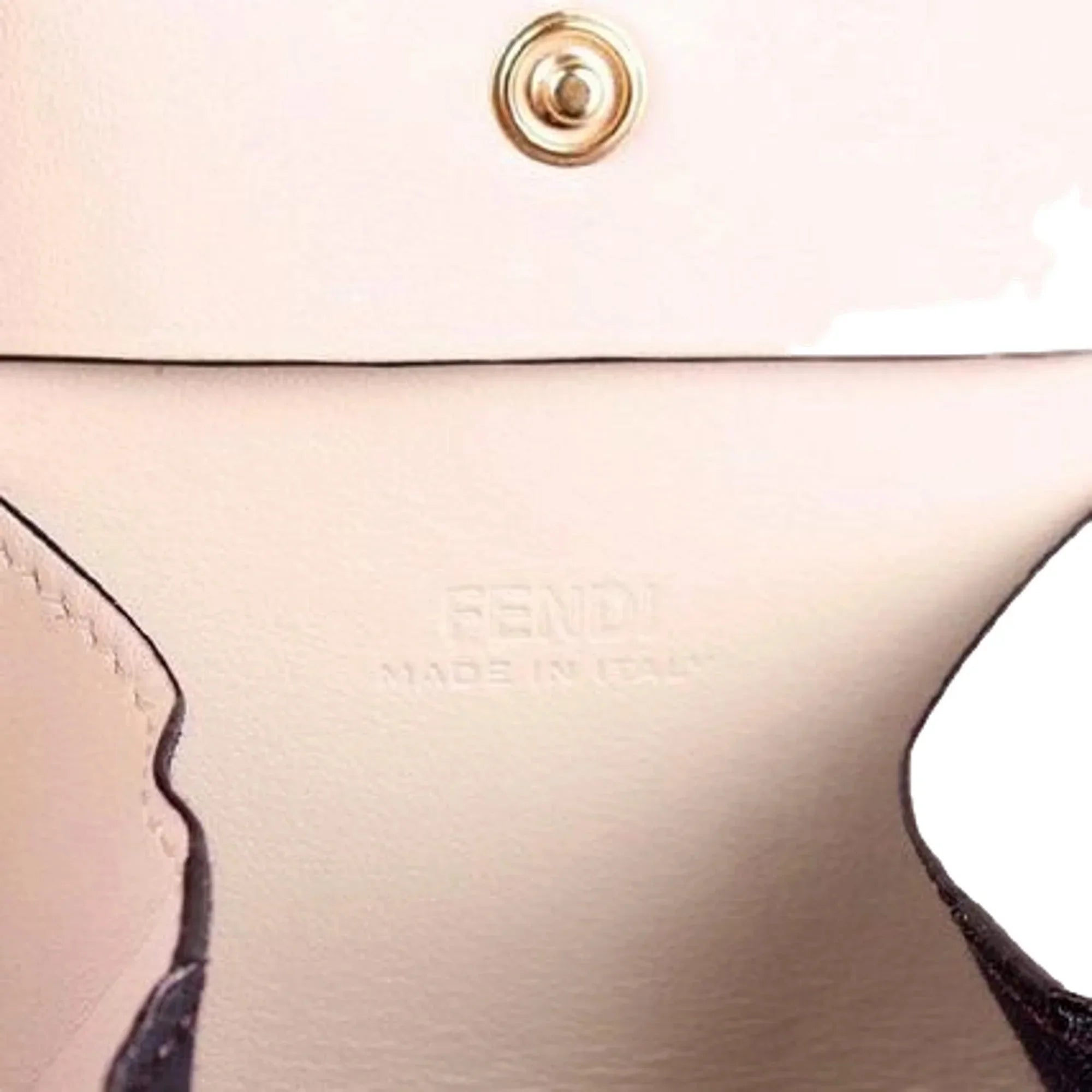 Logo Fendi Calf Coin F Case Leather 8M0459 Pink Leather Poudre