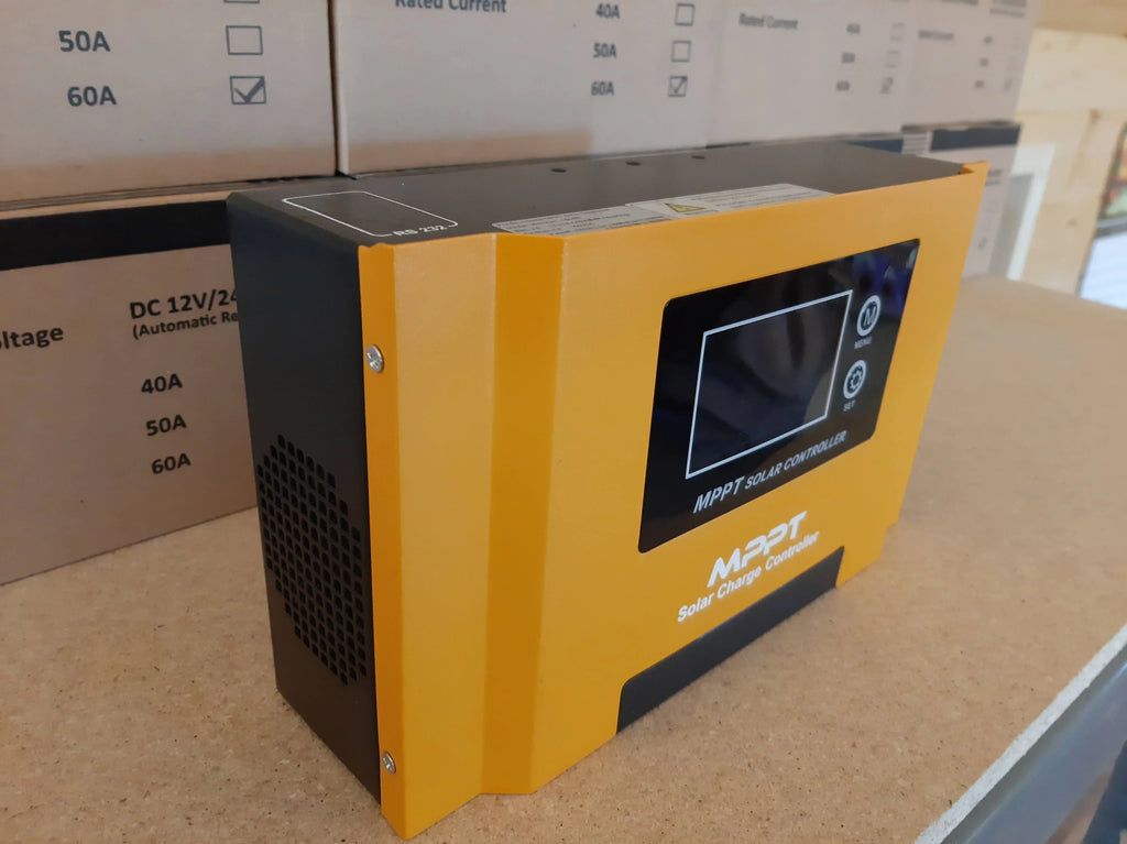 Solar LCD 60 with Display Charge Controller Amp MPPT